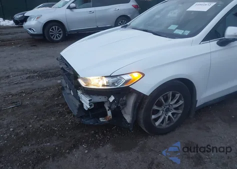 2016 Ford Fusion S из США, поврежденный, VIN 1FA6P0G74G5121531